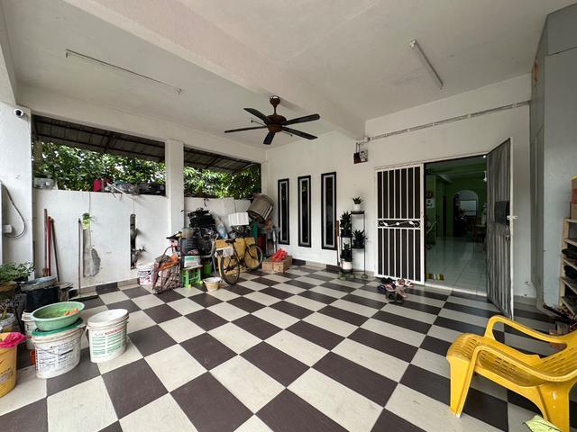 FULLY EXTENDED ENDLOT Double Storey Teres House Taman Klang Ria NEGO