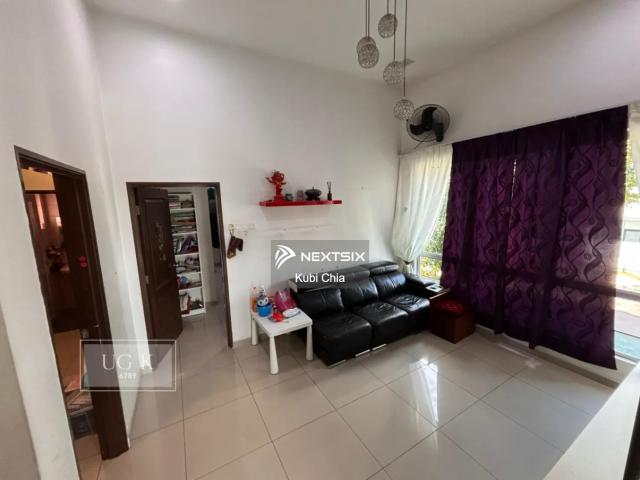 Fully Extended Kitchen & Partial Furnished Bandar Botanic Penaga 3 sty house for Sales