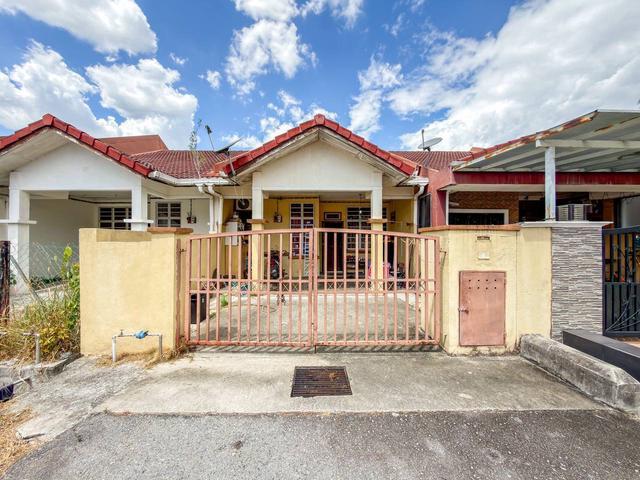 FULLY EXTENDED KITCHEN 2 Storey Terrace Taman Dato Demang