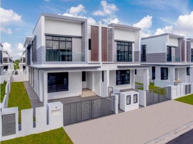 Fully Furnish or Rm50K Cash Back 22x70 4R4B 2 Storey Salak Tinggit