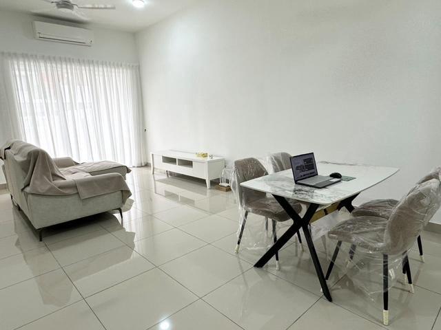 Fully Furnish Double Storey House Bayuemas Bukit Tinggi 3 Lrt 3 Klang