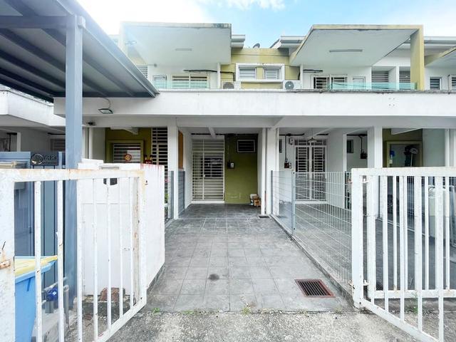 FULLY FURNISH GROUND FLOOR Townhouse Pearl Villa SP4 Saujana Putra