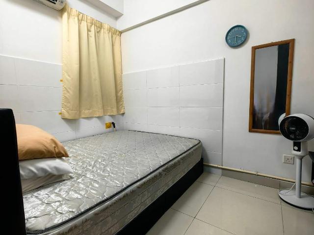 Fully furnish inclusive utilities ready to move in