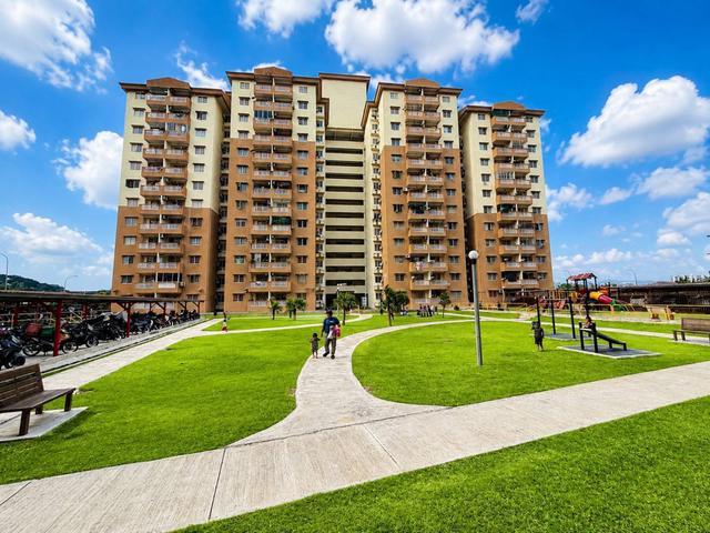 Fully FURNISH SRI LAVENDER APARTMENT SEPAKAT INDAH 2 KAJANG LOW LEVEL