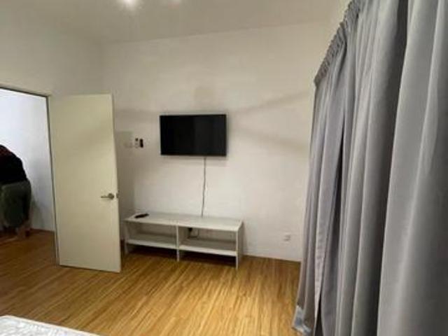 Fully Furnish 2r1b ARMANI SOHO Subang Shah Alam Usj Main Place One 1