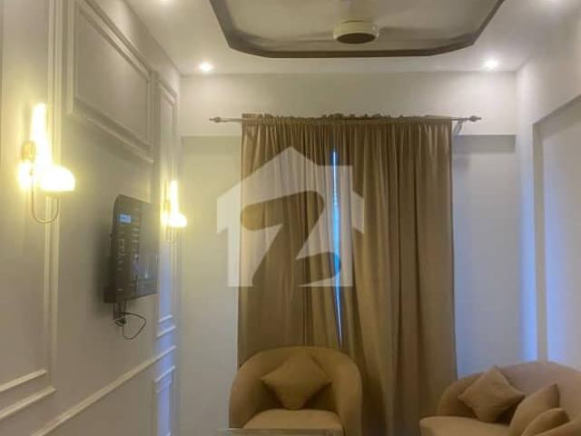 Fully Furnished 3 Bed Dd Apartment For Rent