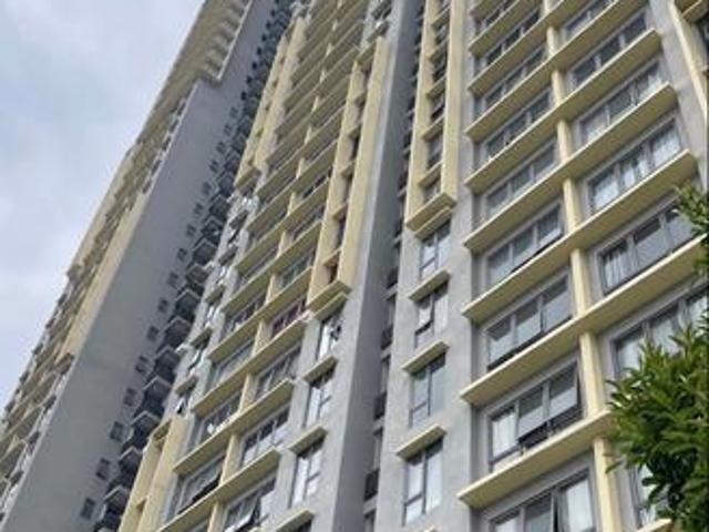 fully furnished 3 minute walk from putra permai mrt station