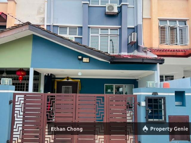 Fully Furnished 3 Storey Terrace House for Rent at Taman Pelangi Subang, Shah Alam