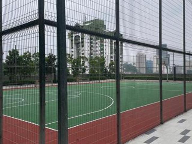 Fully furnished 3BHK corner unit