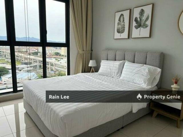 Fully Furnished / 3R2B1C for RENT / Nearby MRT & LRT Station