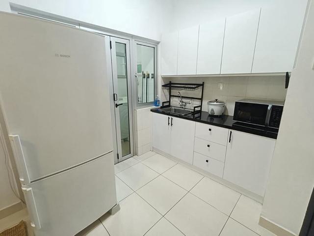 Fully Furnished 3r2b2p unitKajang