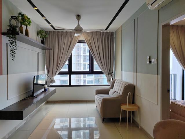 Fully Furnished 11 ISuite iCity Ideal for Couples Single