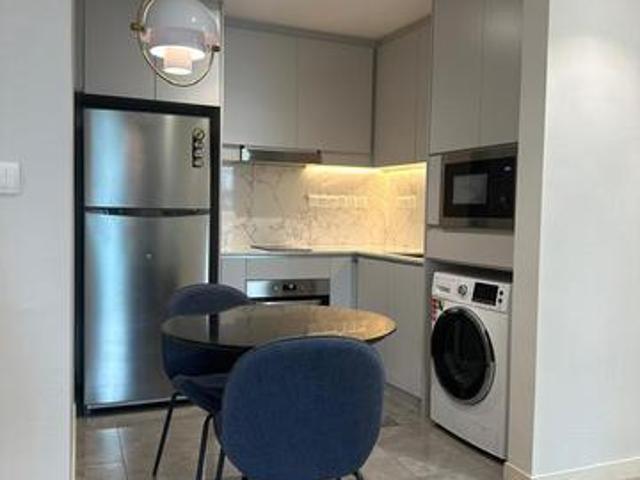 Fully furnished 1 bedroom OOAK Suites Mont Kiara near to MKIS and GIS