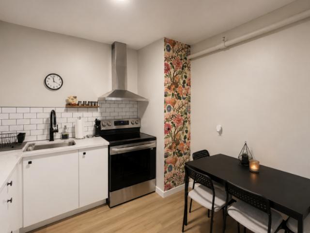 Fully Furnished 1 Bedroom + Den Apartment