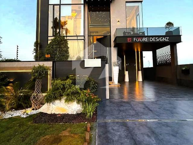 Fully Furnished 1 Kanal Top Quality Build Luxurious Modern Design Villa For Sale In DHA Lahore Phase 7