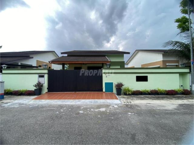 [FULLY FURNISHED] 1 Storey Bungalow Seksyen 36, Sungai Kandis Shah Alam