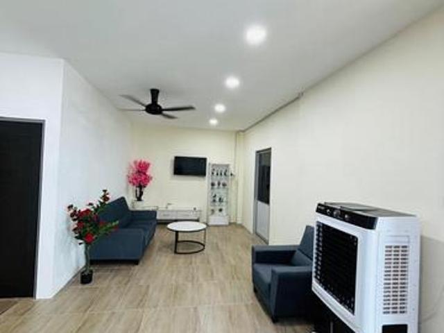 Fully Furnished 1st Floor Upper Shop Unit for Rent near Taiping Mall