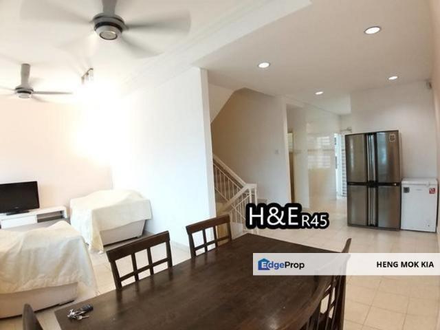 Fully furnished 2.5 Storey Tmn Puncak Jalil Premium Homes