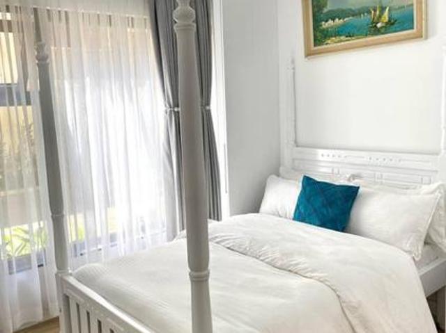 Fully Furnished 2 bedroom All Ensuite