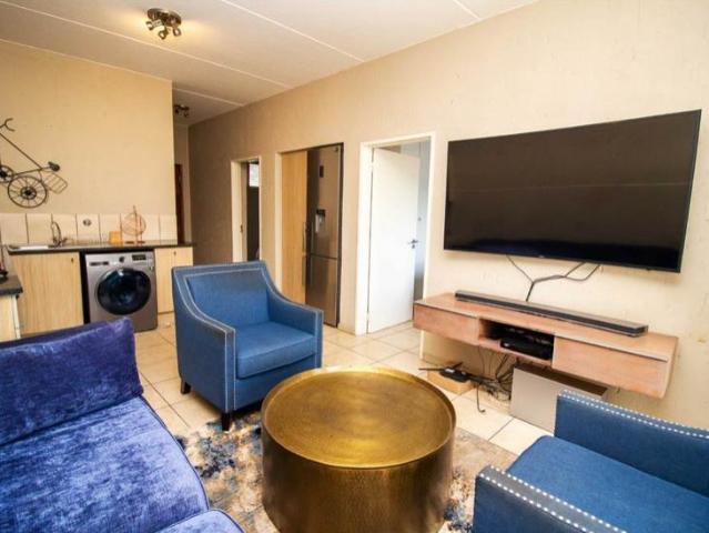 Fully Furnished 2 Bedroom Apartment
