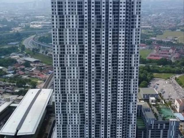 Fully Furnished 2 Bedroom Apartment right next to MRT
