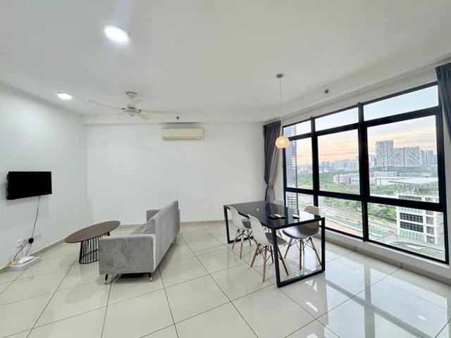Fully Furnished 2 Bedroom Kewingston Square Garden