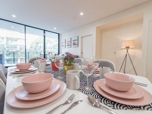 Fully Furnished 2 BEDS APRTMENT IN THE HEART OF MIRANDA