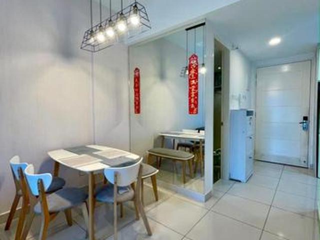 Fully furnished 2 room near Queensbay airport Bayan Lepas Gelugor egat