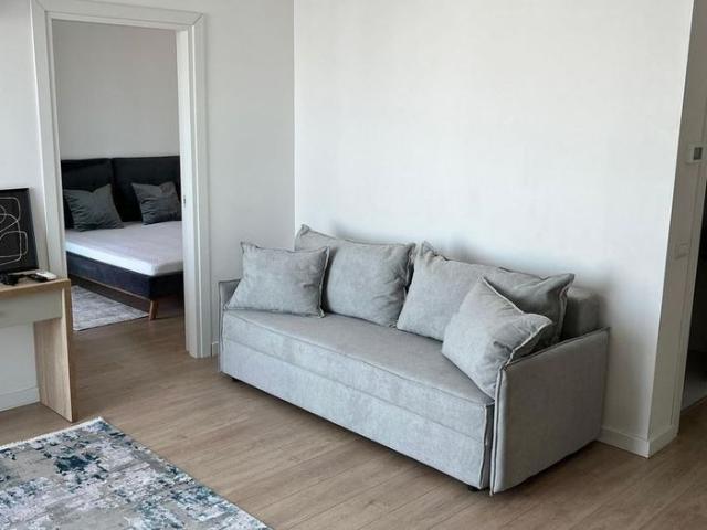 Fully Furnished 2 room Apartment Underfloor Heating Mamaia Blvd