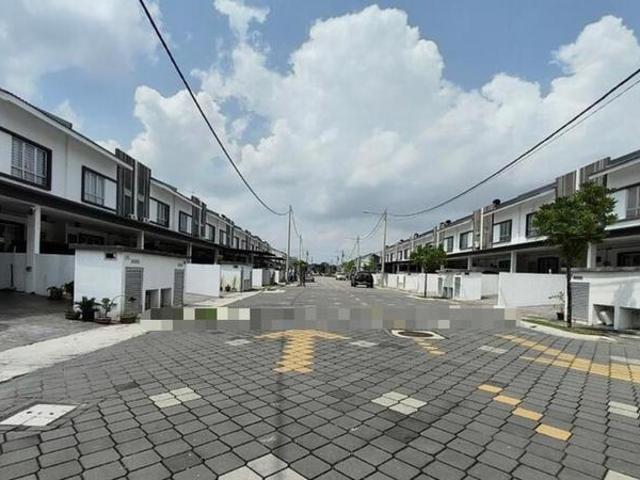 Fully Furnished 2 Storey House Irama Perdana Puncak Alam