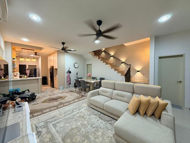 Fully Furnished 2 Storey Setia Warisan Tropika Sepang