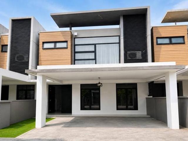 Fully Furnished 2 Storey Superlink Type Akasia Cahaya Alam