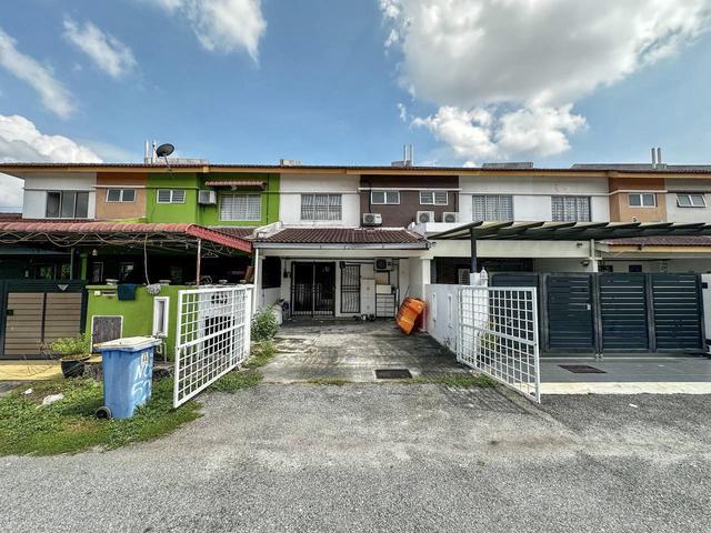 FULLY FURNISHED 2 Storey Terrace SP8 Bandar Saujana Putra