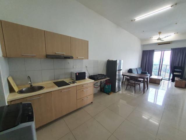 Fully Furnished 2BR DPULZE Cyberjaya Connected to Mall