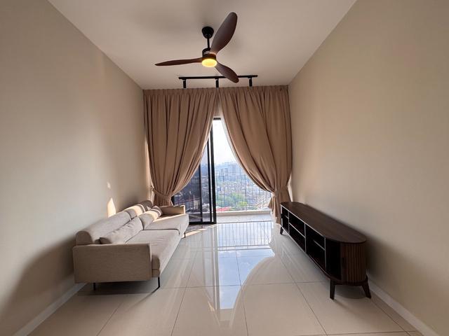 Fully Furnished 4bedroom with 2 carpark for Rent