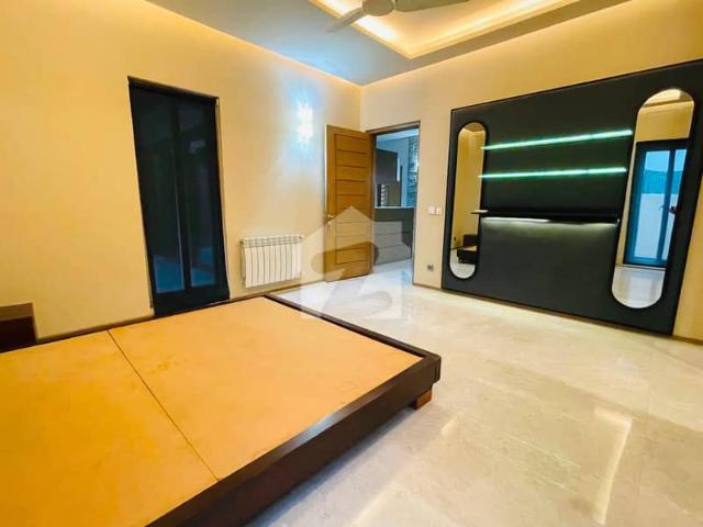 Fully Furnished 666 Sq. Yard 4 Bedroom F 7 House For Rent