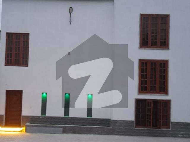 Fully Furnished 6 Bed Luxury Unit / Independent Rooms for Long Term Corporate Rent 1,200 Sq. Yd. Bungalow, North Avenue, DHA Phase 1, Karachi DHA Phase 1