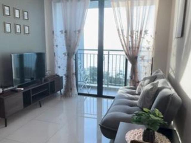 Fully Furnished Cozy Fully Condo at Batu Ferringghi Iconic Vue