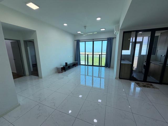 Fully Furnished Condo Suasana Utropolis Near BKIP KDU