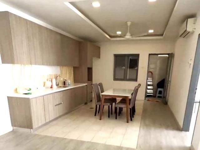 Fully Furnished Condominium 3R2B 2CP Lakefront Residence Cyberjaya