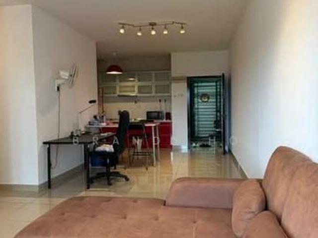 Fully furnished Connaught Avenue service apt near MRT