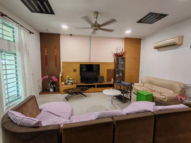 FULLY FURNISHED CORNER LOT 11 Rooms 3 Storey Semi D Taman Wira Indah