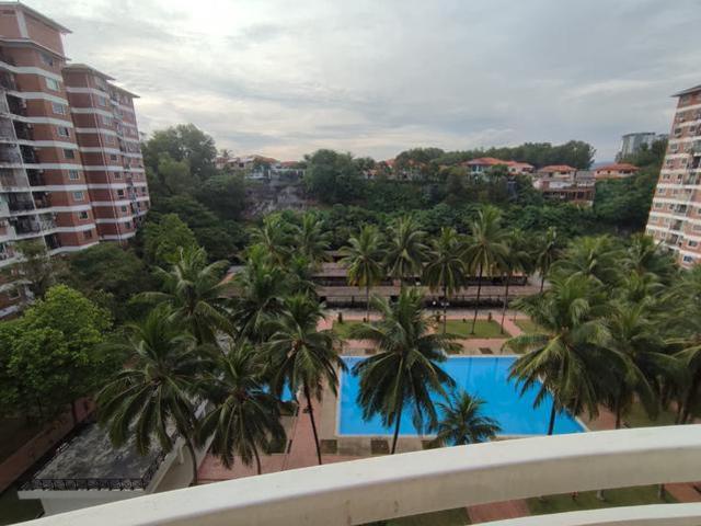 Fully Furnished Corner Unit