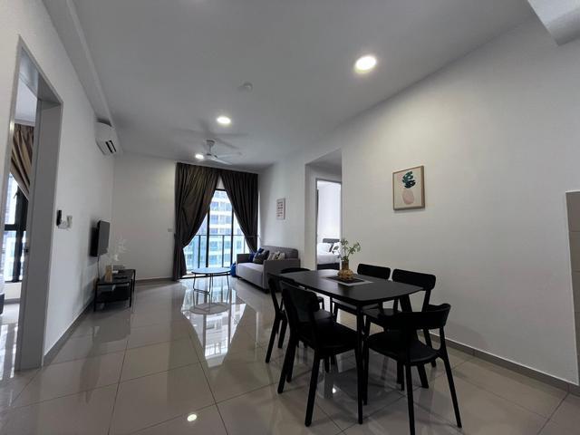 Fully Furnished Corner Unit Suria Garden