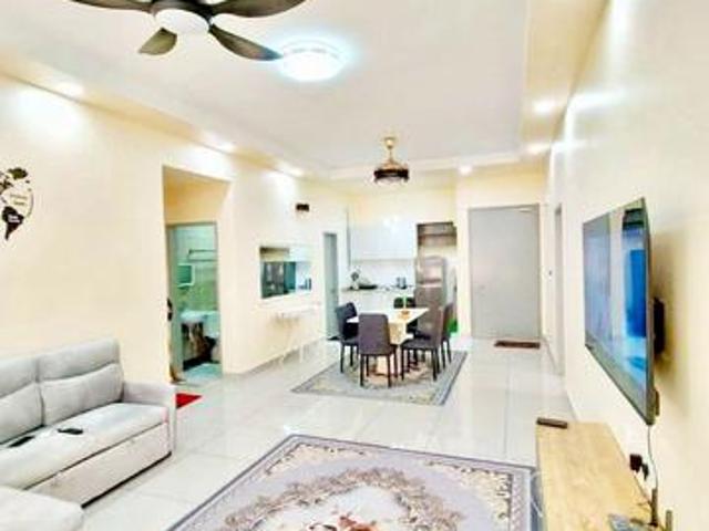 Fully furnished Corner unit palmyra residence tingkat 19 bangi