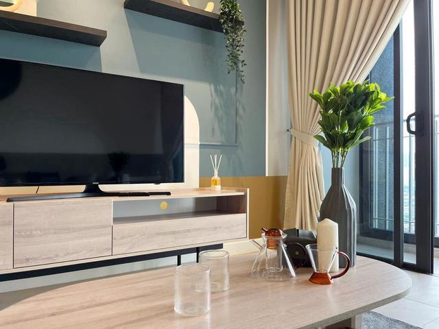 Fully Furnished Corner Unit With 3 Car Parks At SkyMeridien