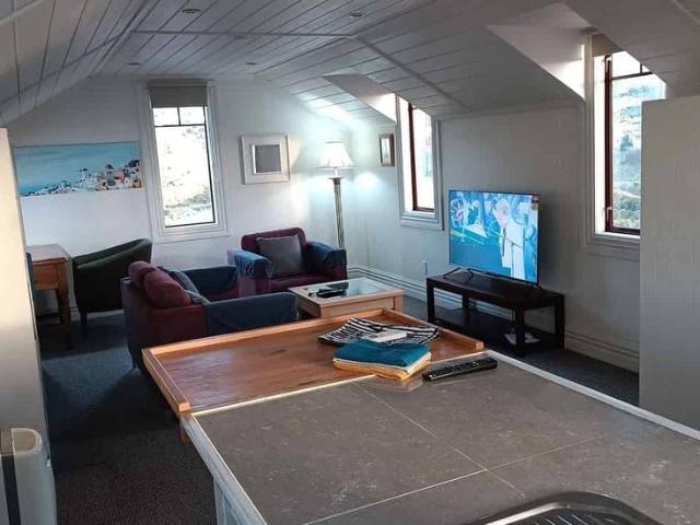 Fully Furnished Charming