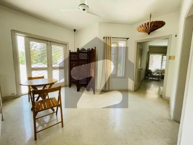 Fully Furnished Antique House In F 7