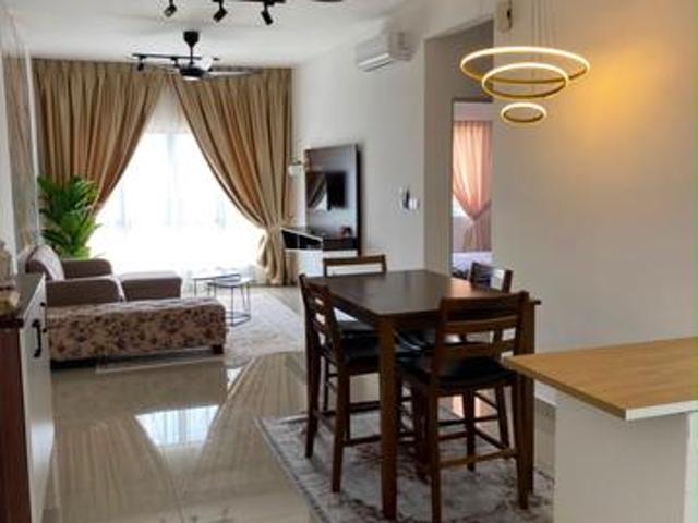 Fully furnished Acacia condo for rent