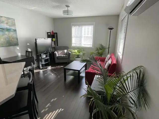 Fully furnished air conditioned 1 bedroom carriage suite in Currie Barrack
